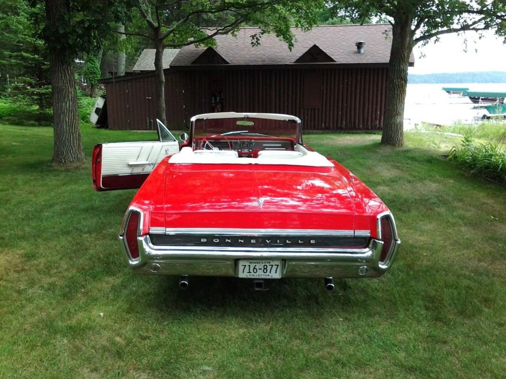 1964 Pontiac Bonneville Convertible