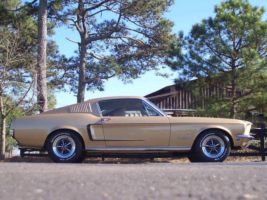 Gorgeous 1968 Ford Mustang Fastback J Code, 4 Speed Fully Restored Show and Go