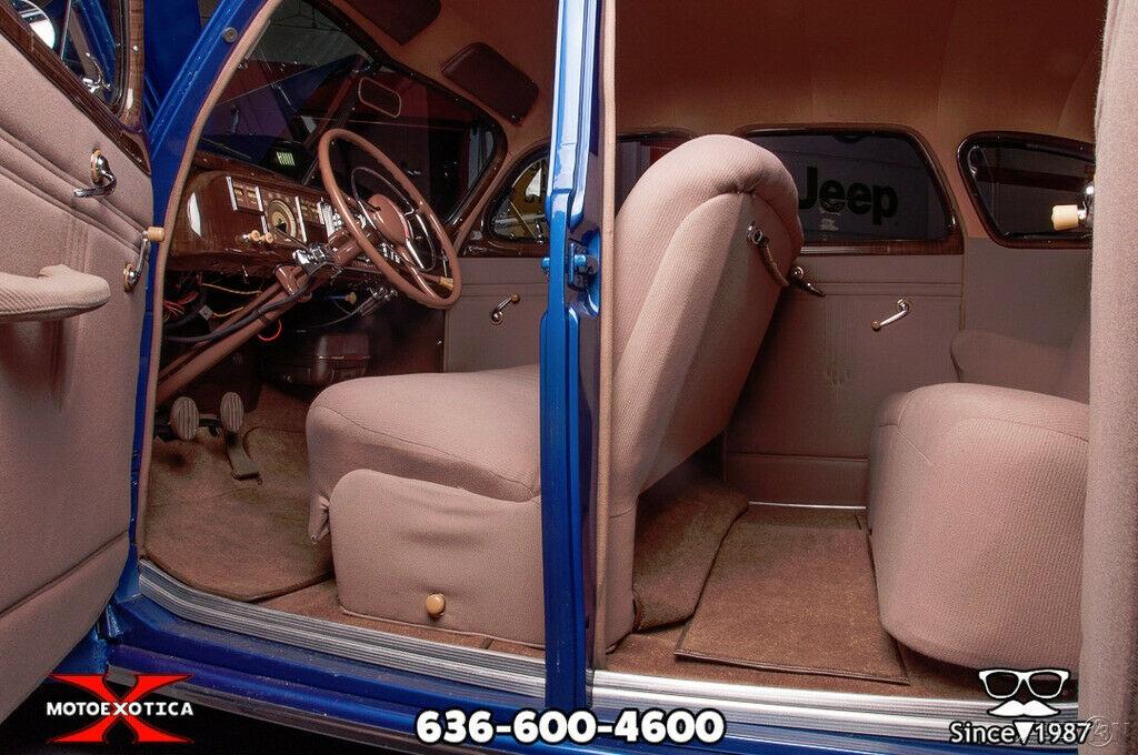1940 Plymouth Deluxe Four-door Touring Sedan [Rotisserie Restored]
