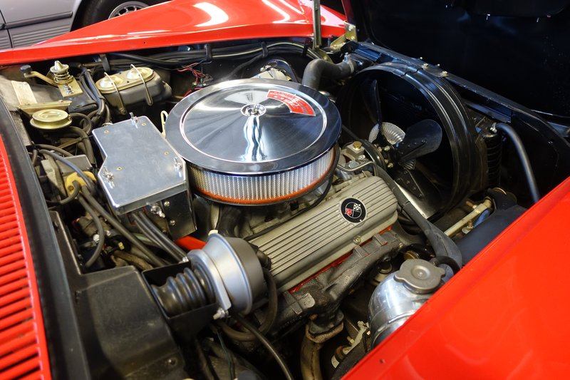 1970 Chevrolet Corvette Convertible – Red/Black – 350 CID – 4 Speed – Restored