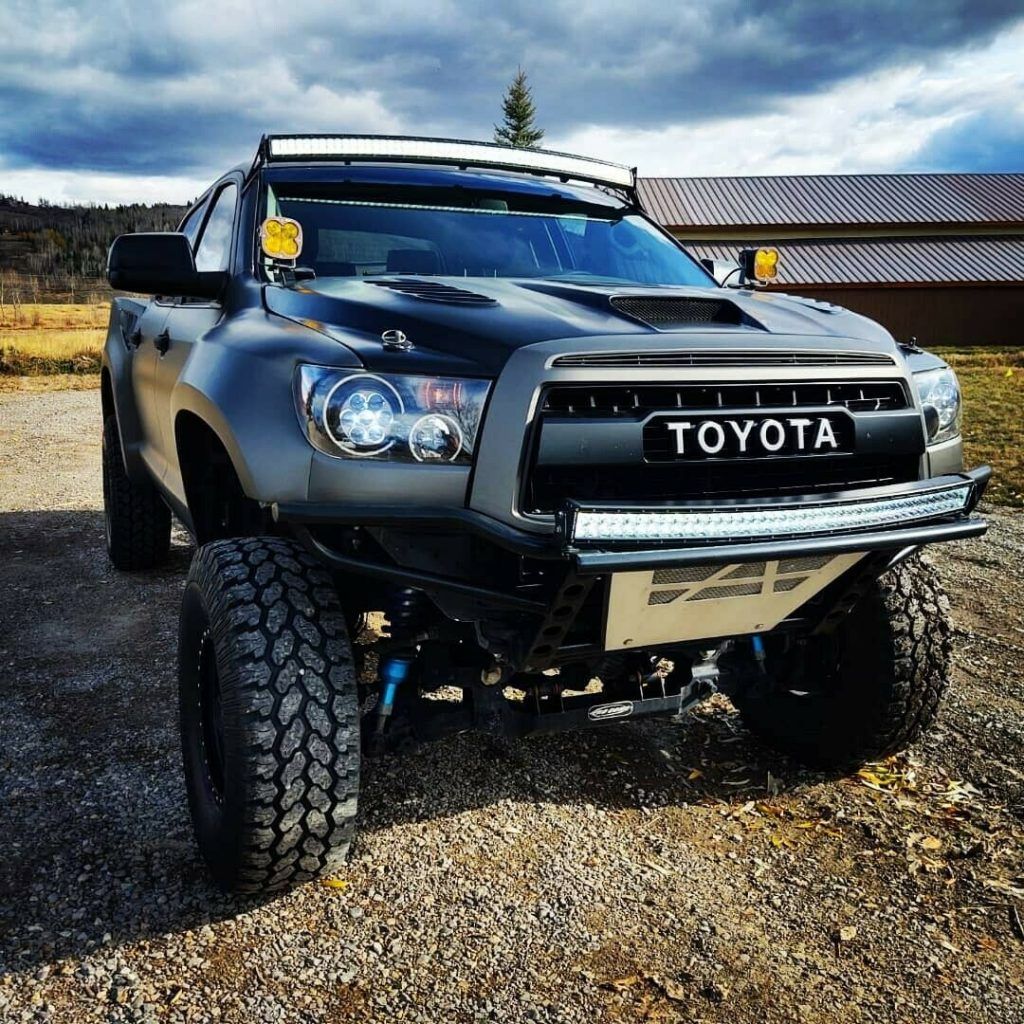2012 Toyota Tundra Professionally Built Low-Mileage Street/Dirt/Rock Truck