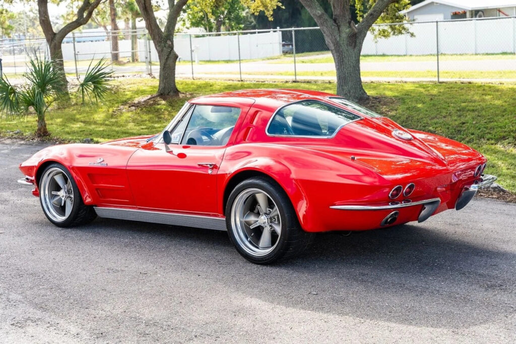 1963 Chevrolet Corvette Split Window Coupe