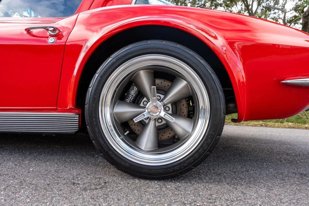 1963 Chevrolet Corvette Split Window Coupe