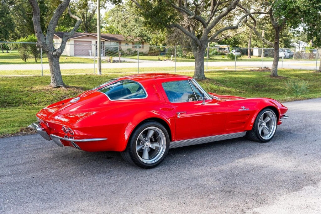 1963 Chevrolet Corvette Split Window Coupe