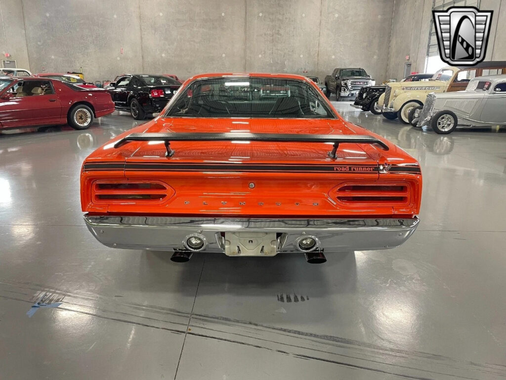Orange 1970 Plymouth Road Runner Coupe 500 CID V8 5 Speed Manual