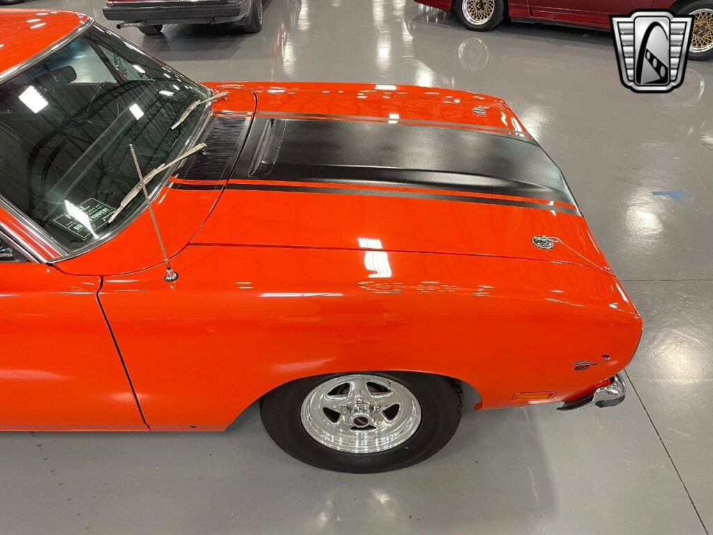 Orange 1970 Plymouth Road Runner Coupe 500 CID V8 5 Speed Manual